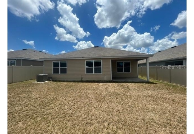 24528 NW 7TH LN House photo 9