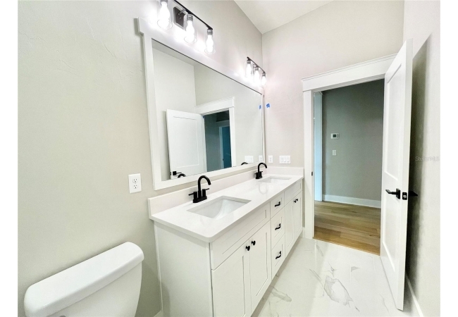 122 SW 212TH DR House photo 7