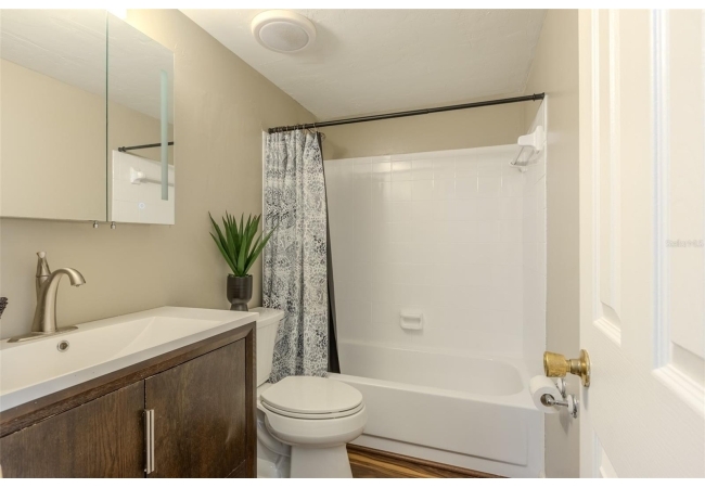 4460 SW 20TH LANE Condo photo 18