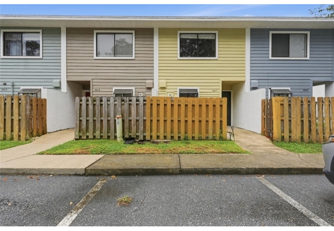 4017 SW 20TH LN Condo photo 1