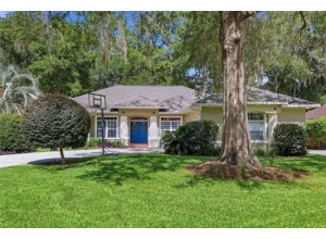 2015 NW 89TH DR