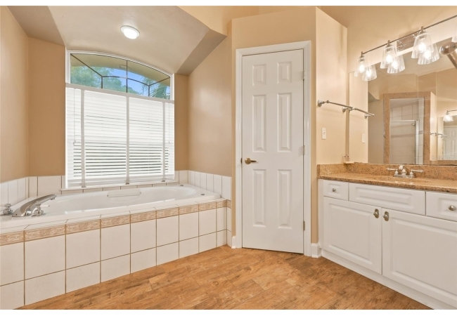 2015 NW 89TH DR House photo 20