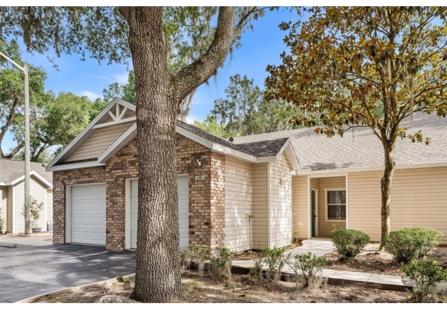 4700 SW ARCHER RD #68 Condo photo 1