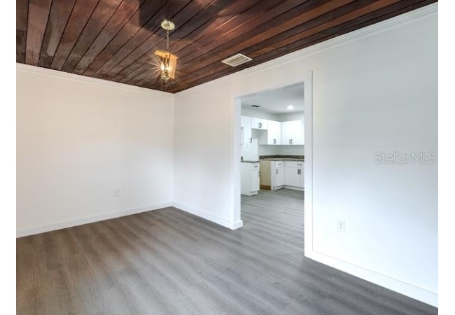 1440 SE 1ST TER House photo 3