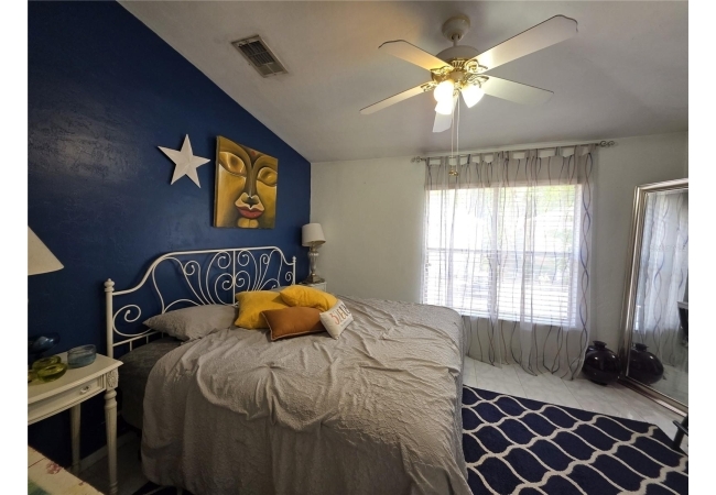 4415 SW 34TH ST #410 Condo photo 16