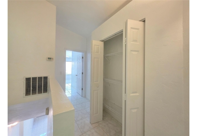 4415 SW 34TH ST #410 Condo photo 14