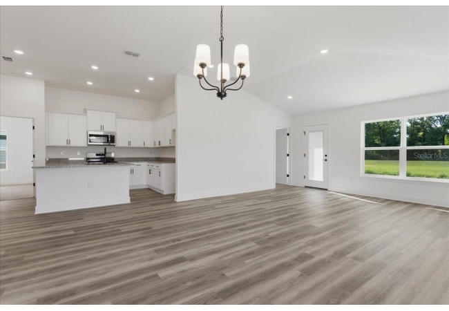 13658 NW 150TH CIR House photo 3