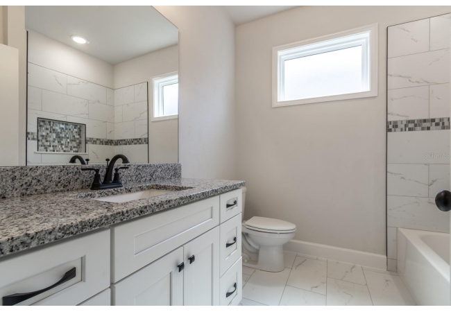 12581 NW 159TH WAY House photo 6