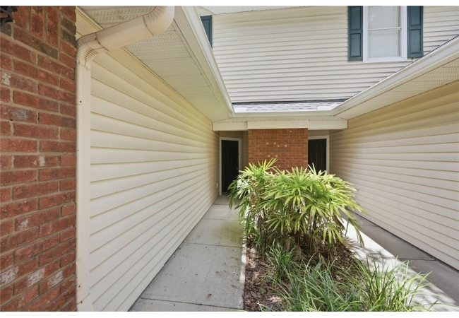 13200 W NEWBERRY RD #F-29 Condo photo 3