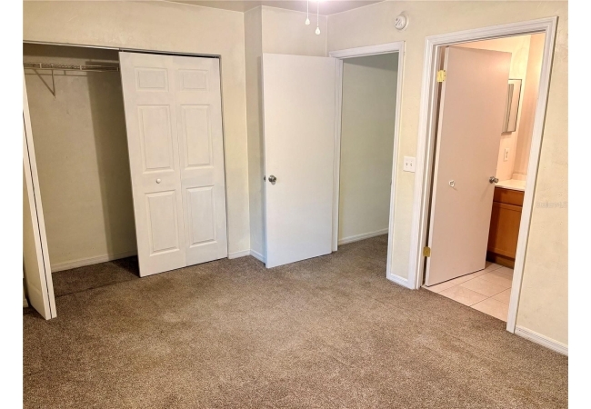 6907 SW 44TH AVE Condo photo 14