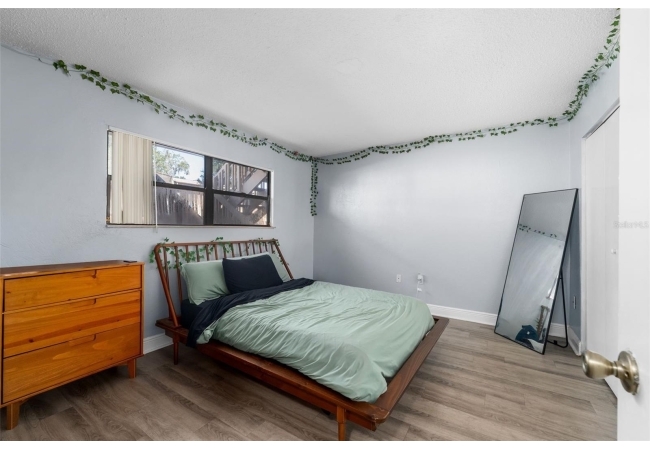 2811 SW ARCHER RD #P131 Condo photo 8