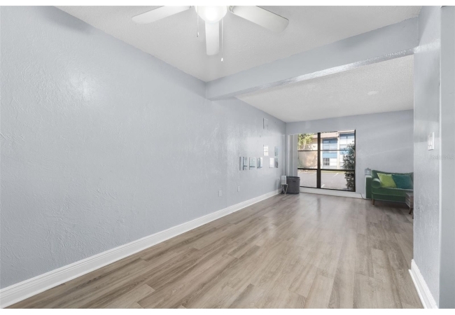 2811 SW ARCHER RD #P131 Condo photo 15