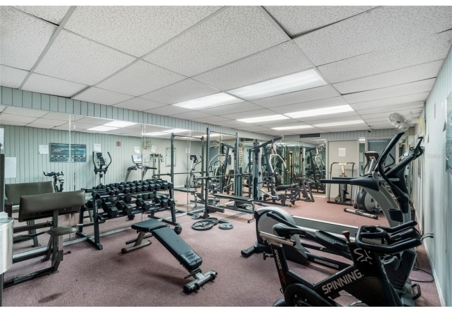 2811 SW ARCHER RD #P131 Condo photo 21