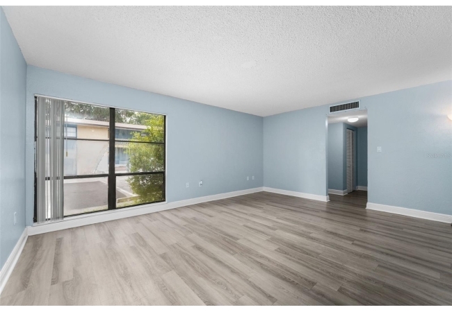 2811 SW ARCHER RD #P131 Condo photo 3