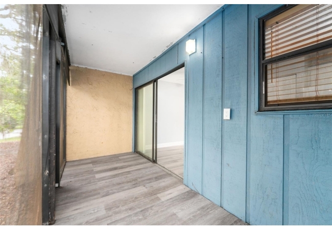 2811 SW ARCHER RD #P131 Condo photo 21