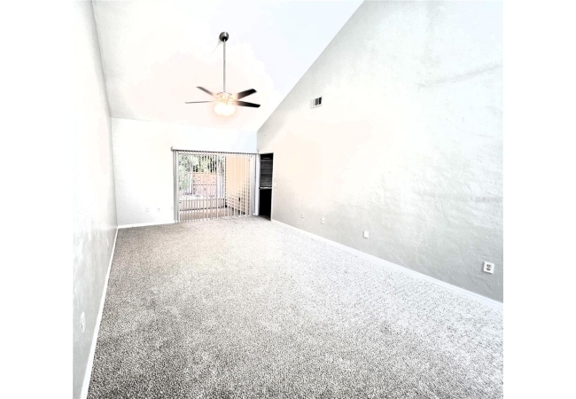 13200 W NEWBERRY RD #BB155 Condo photo 3