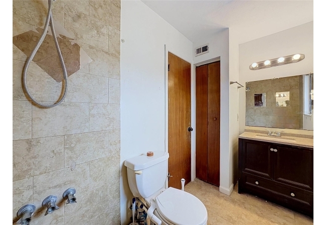 2508 SW 35TH PL #A6 Condo photo 14