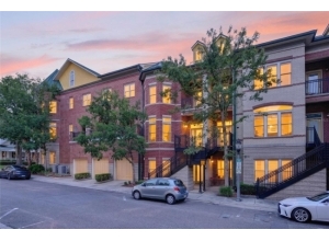 125 NE 4TH ST #38