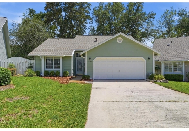 10521 NW 36TH PL House photo 1