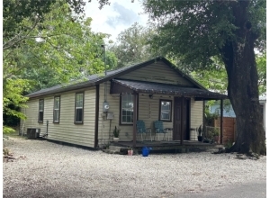 1121 NW 6TH AVE