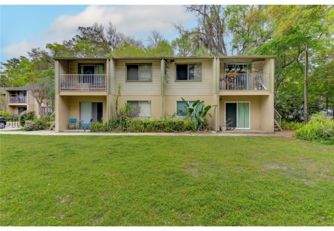 1015 SW 9TH ST #D1 Condo photo 1