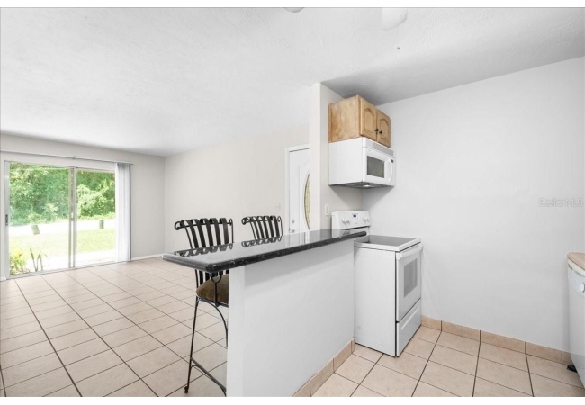 1015 SW 9TH ST #D1 Condo photo 12