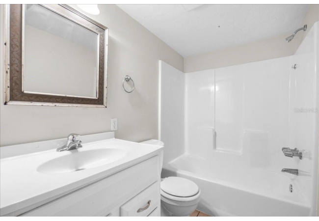 1015 SW 9TH ST #D1 Condo photo 18
