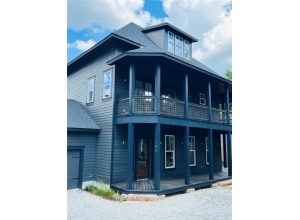 296 NW 12TH AVE