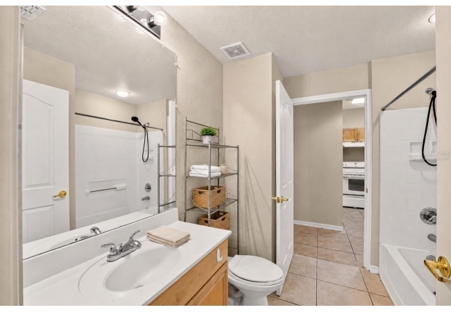 2245 NW 16TH TER #2245 Condo photo 12