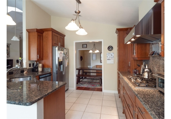 6126 NW 36TH DR House photo 9
