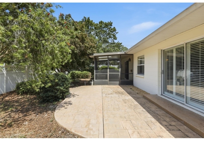 2138 NW 30TH PL House photo 55