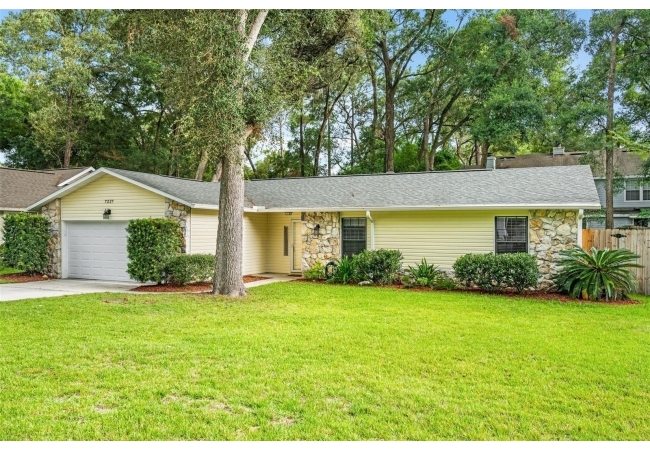 7227 SW 22 PL House photo 1