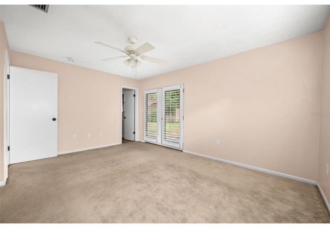 7227 SW 22 PL House photo 17