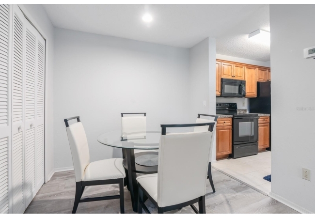 3705 SW 27TH ST #1116 Condo photo 5