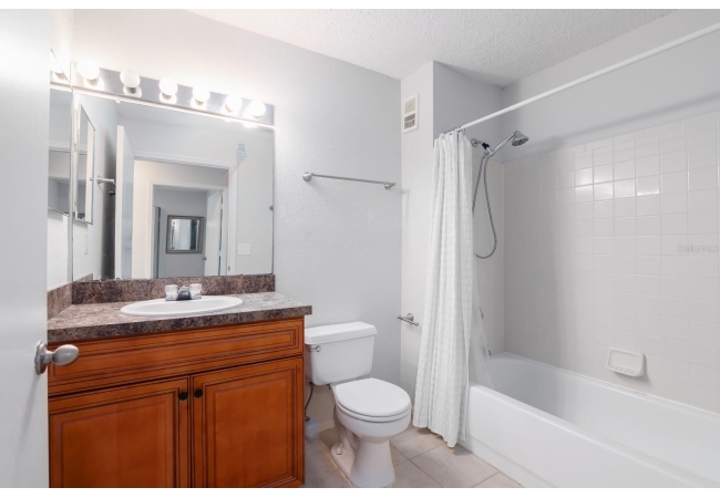 3705 SW 27TH ST #1116 Condo photo 10