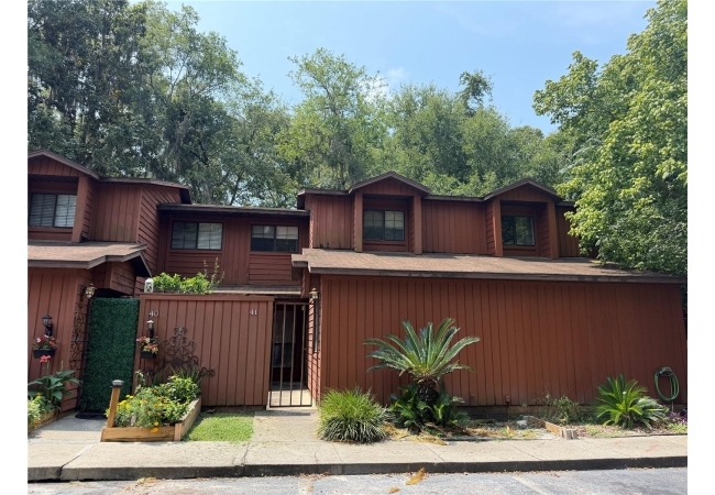 900 SW 62ND BLVD #G41 Condo photo 1