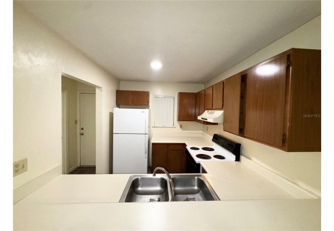 83 SE 16TH AVE #E303 Condo photo 6