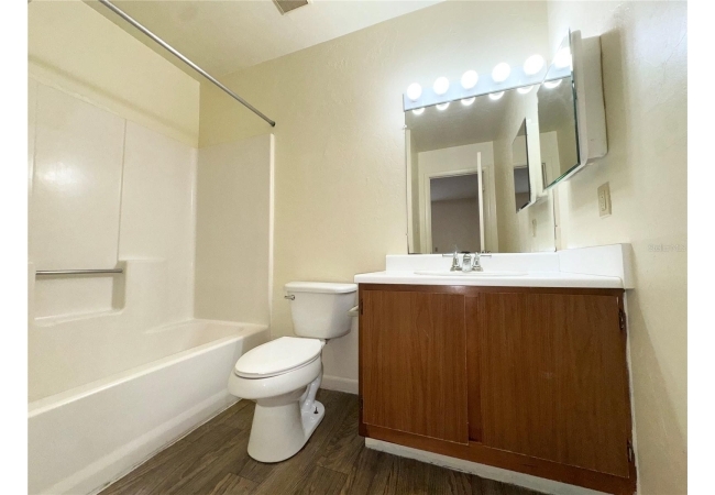 83 SE 16TH AVE #E303 Condo photo 15