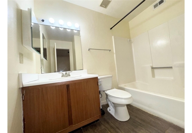 83 SE 16TH AVE #E303 Condo photo 20