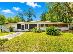 2125 NE 6TH TER
