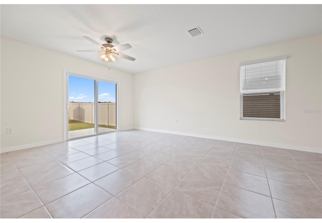 24595 NW 11TH PL House photo 11