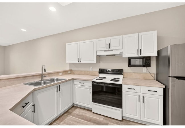 13200 W NEWBERRY RD #199 Condo photo 6