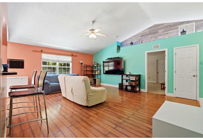 17686 NW 239TH TER House photo 6