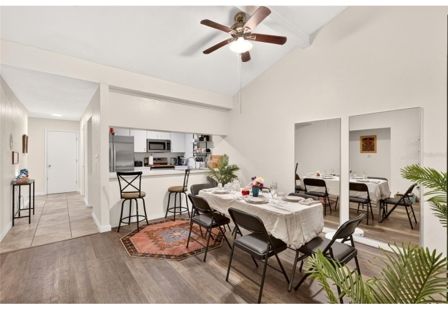 11413 NW 67TH TER Condo photo 13