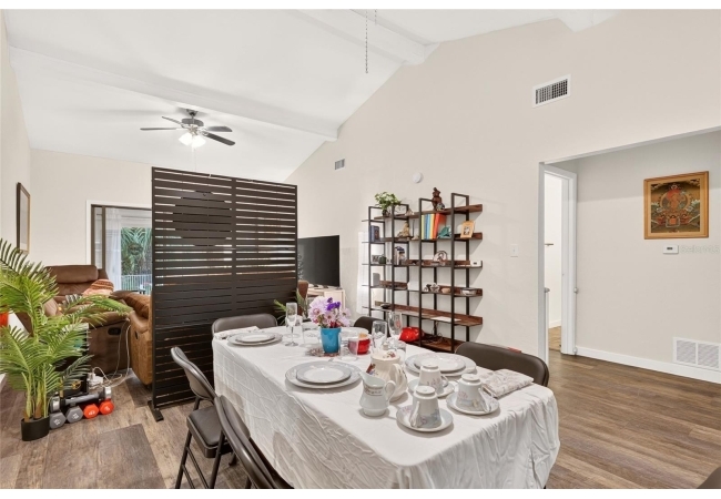11413 NW 67TH TER Condo photo 14