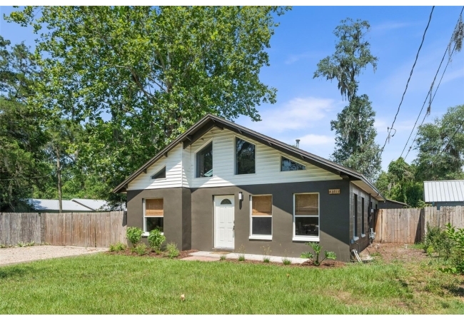 3177 NW 9TH TER House photo 3
