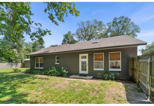 3177 NW 9TH TER House photo 21
