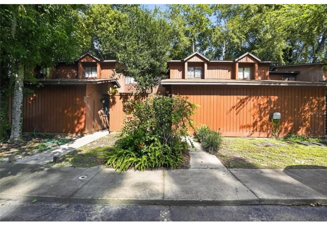 924 SW 57TH DR House photo 1