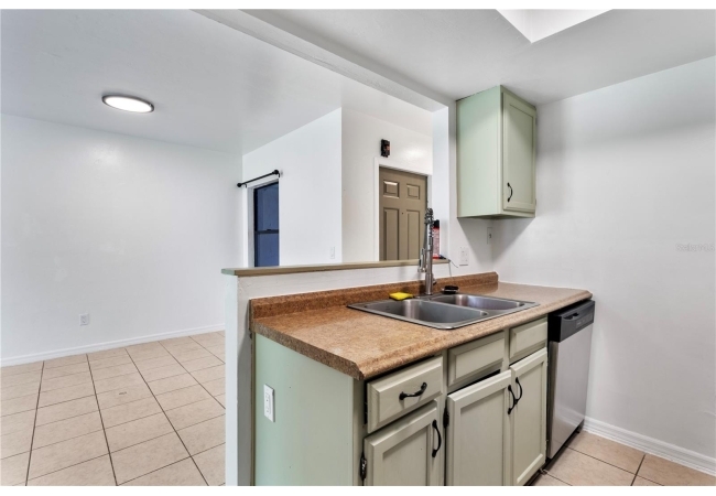 7200 SW 8TH AVE #H48 Condo photo 15