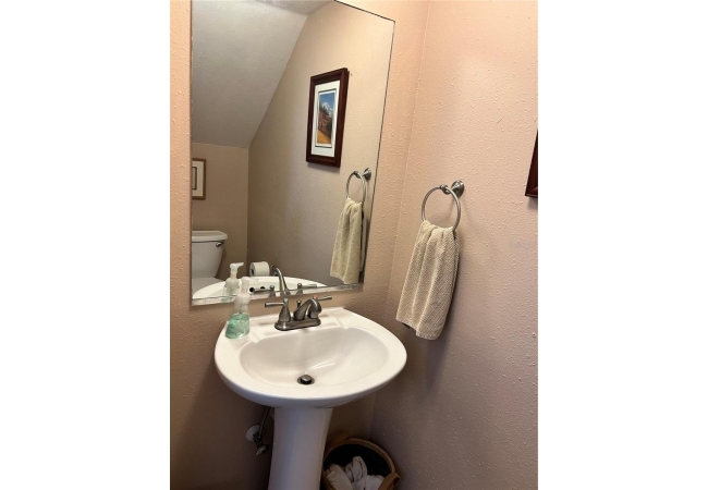 4543 SW 44TH LN Condo photo 15